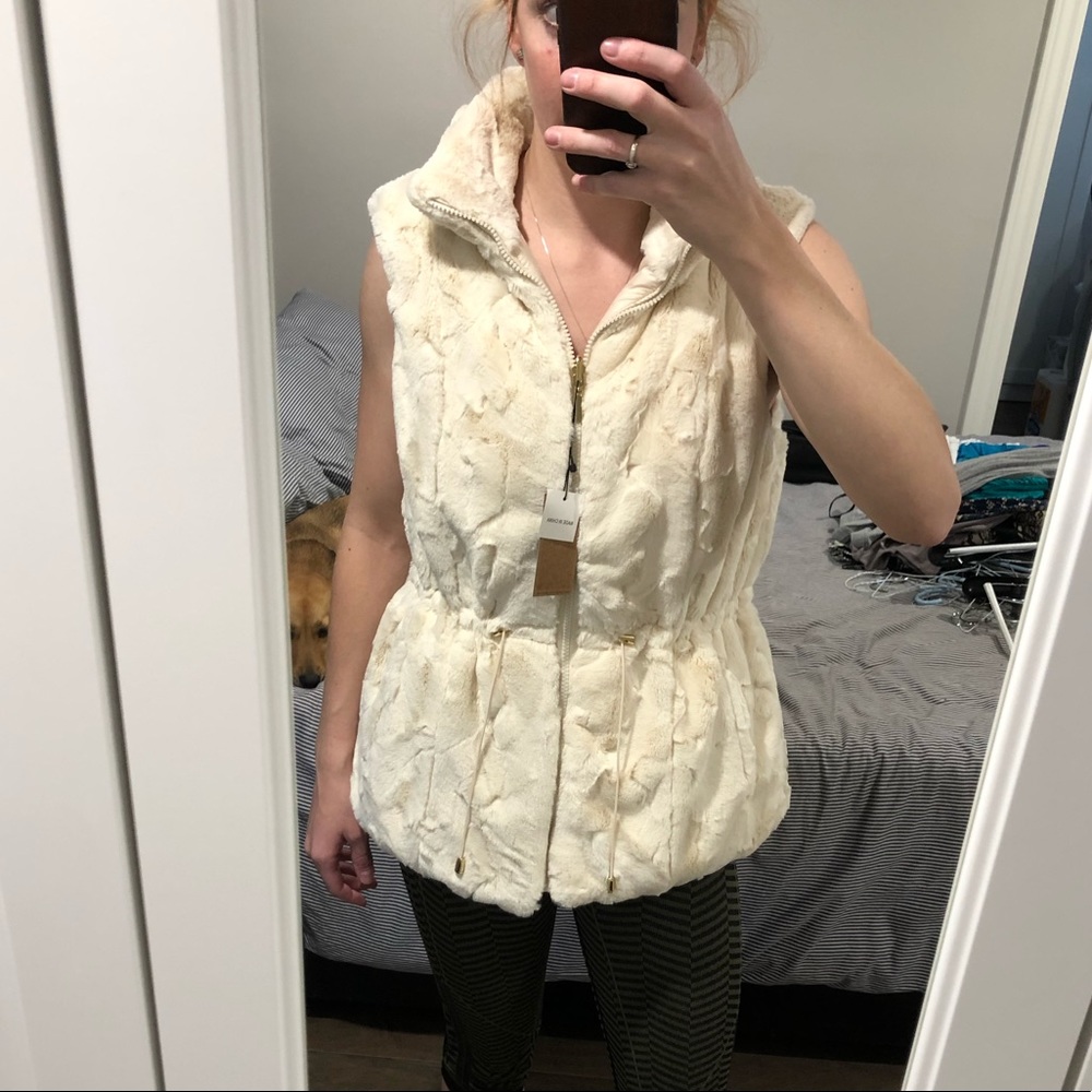 Reversible vest!